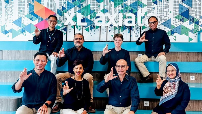 image 2024 01 12 171608350 Susunan Komisaris Terbaru XL Axiata, Usai David Robert Resign PROKALTIM