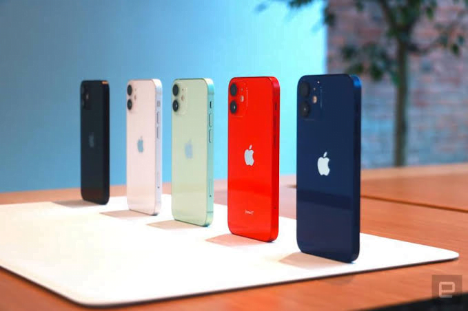 image 2024 01 26 175807849 Harga iPhone 12 Turun Lagi di Januari 2024, Diskon 31 Persen Tersedia di iBox PROKALTIM