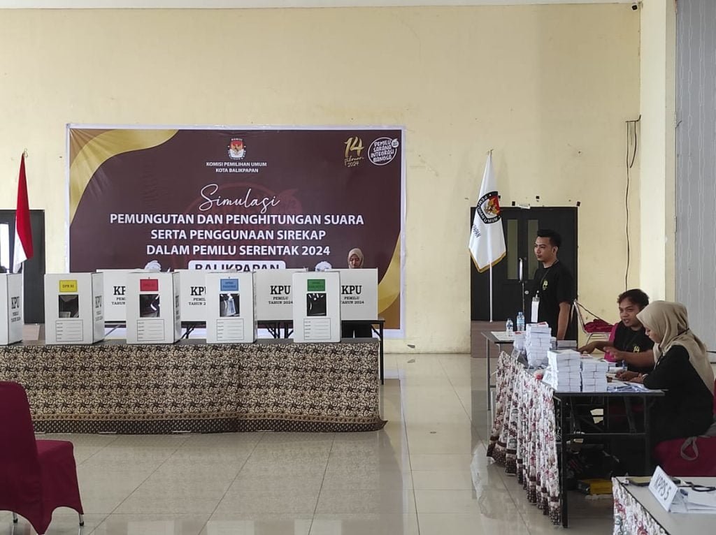 WhatsApp Image 2024 01 31 at 23.38.07 KPU Balikpapan Gelar Simulasi di Gedung Parkir Klandasan, Terkait Pelaksanaan Pemilu dan Penggunaan Sirekap PROKALTIM