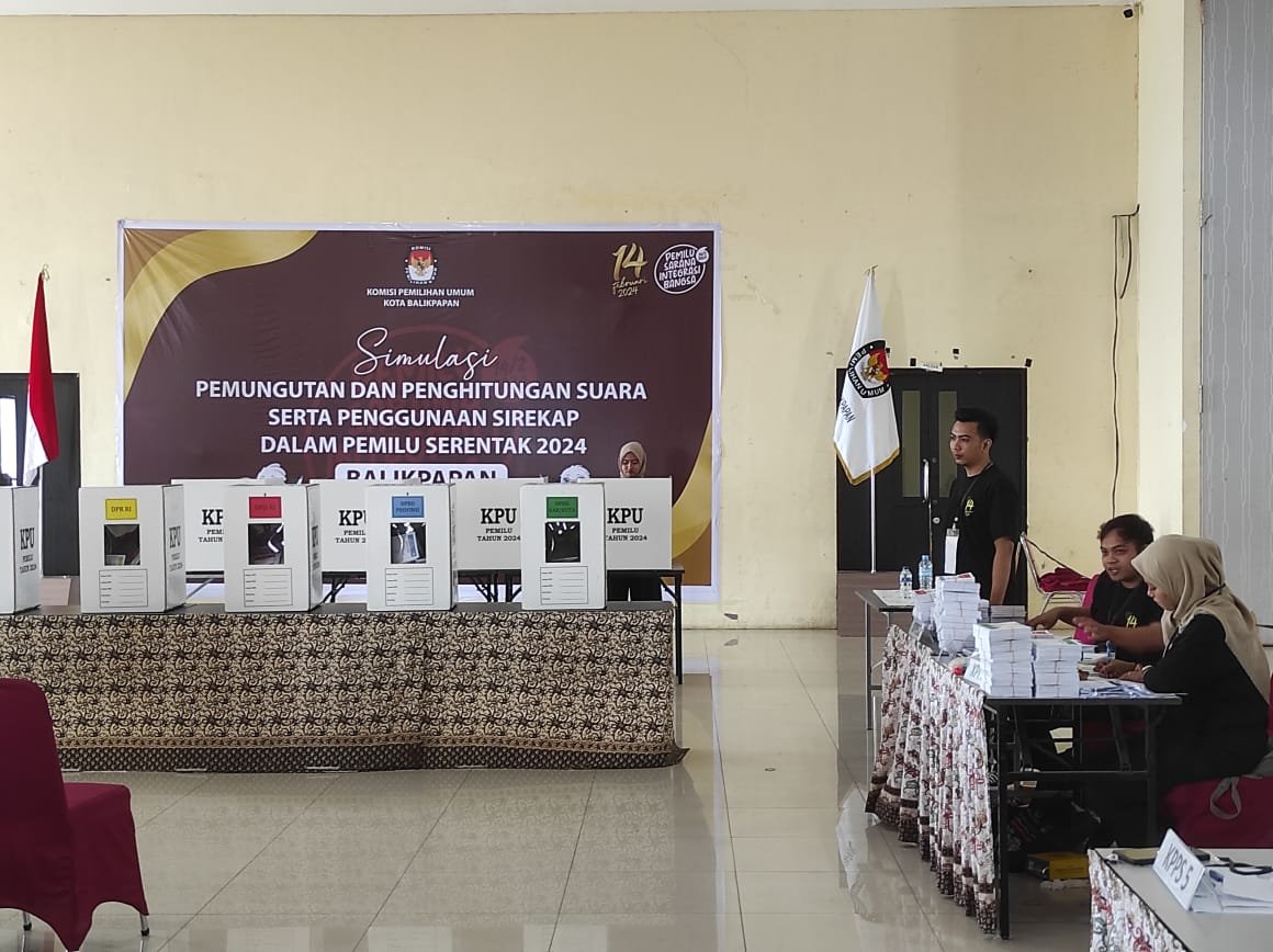 WhatsApp Image 2024 01 31 at 23.38.07 KPU Balikpapan Gelar Simulasi di Gedung Parkir Klandasan, Terkait Pelaksanaan Pemilu dan Penggunaan Sirekap PROKALTIM