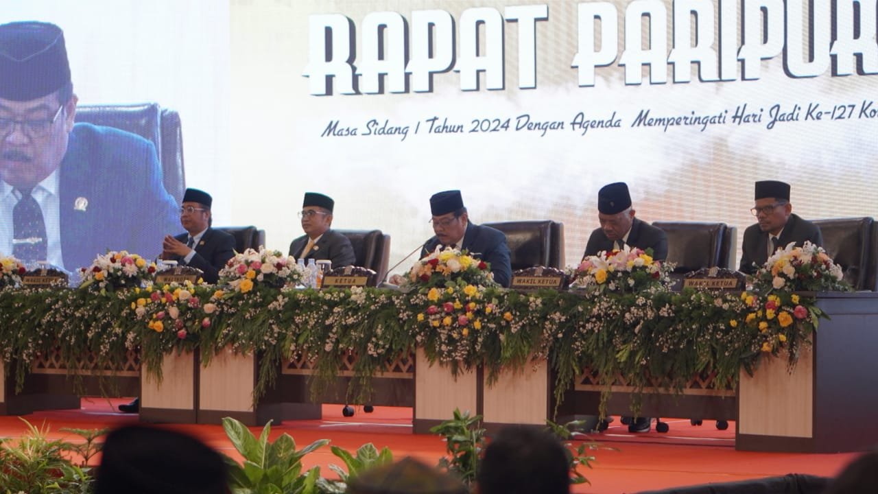 WhatsApp Image 2024 02 08 at 21.55.30 DPRD Kota Balikpapan Gelar Rapat Paripurna Istimewa HUT Kota Balikpapan ke-127 PROKALTIM