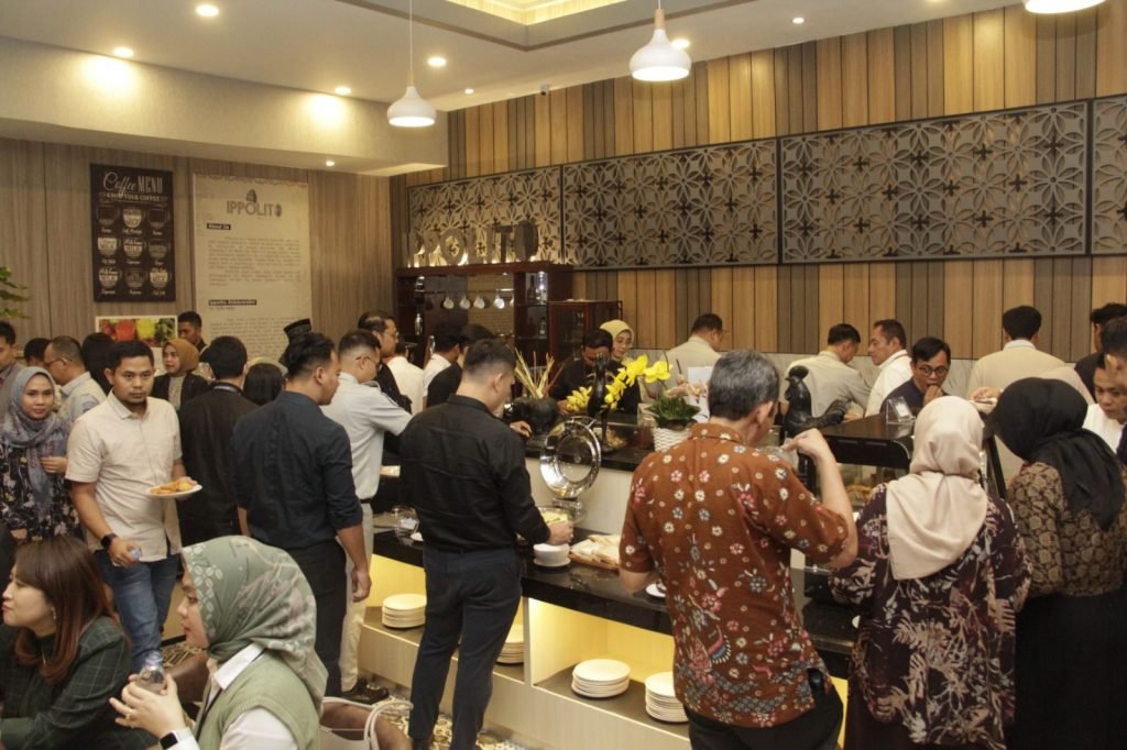 WhatsApp Image 2024 04 04 at 8.41.36 PM Blue Sky Premier Lounge Balikpapan Lakukan Re-Opening dengan Interior dan Tata Ruang yang Lebih Mewah PROKALTIM