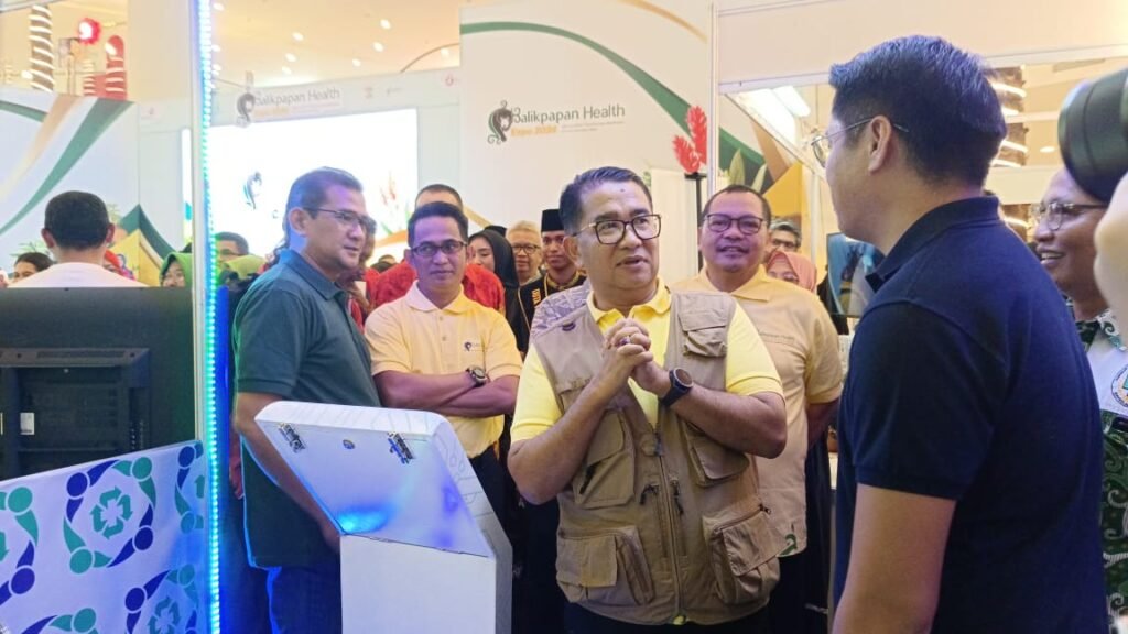 WhatsApp Image 2024 05 12 at 21.56.52 Balikpapan Health Confrence dan Expo di Balikpapan Resmi Dibuka Pj Gubernur Kaltim PROKALTIM