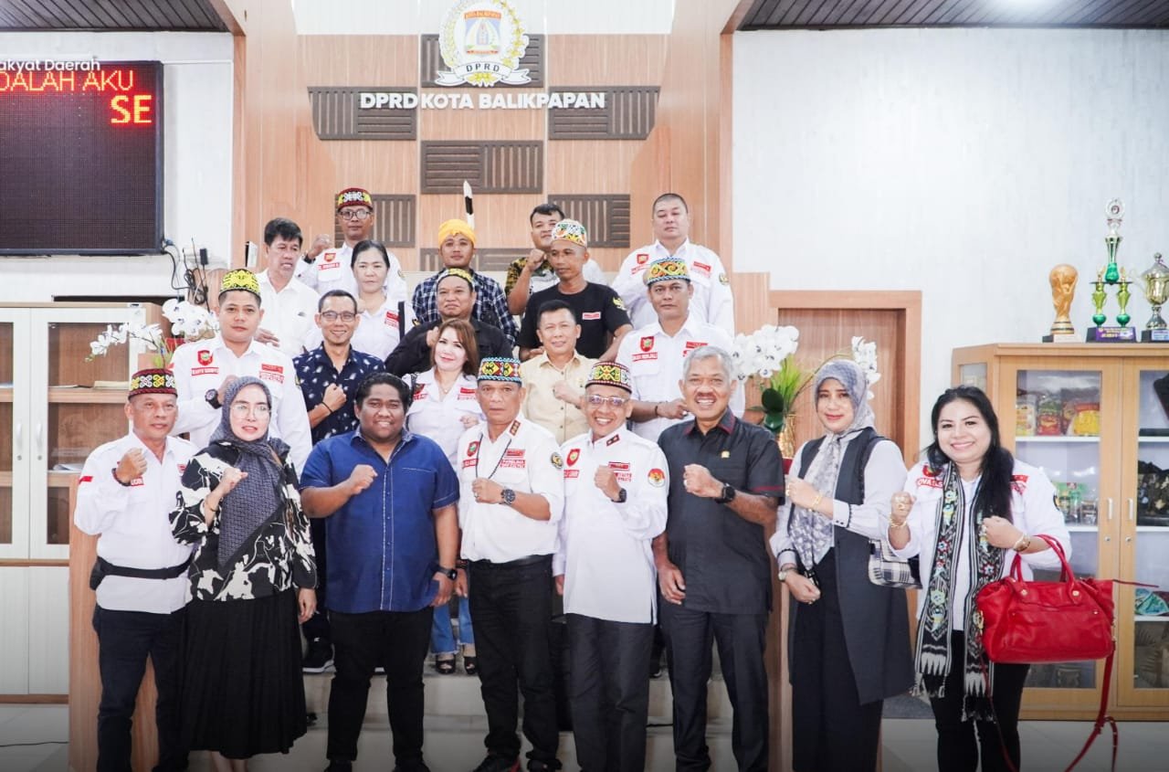 WhatsApp Image 2024 05 17 at 23.47.32 DPRD Balikpapan Gelar Audensi dengan LMAKB, Keluhkan Kurangnya Fasilitas Pendidikan di Kota Balikpapan PROKALTIM