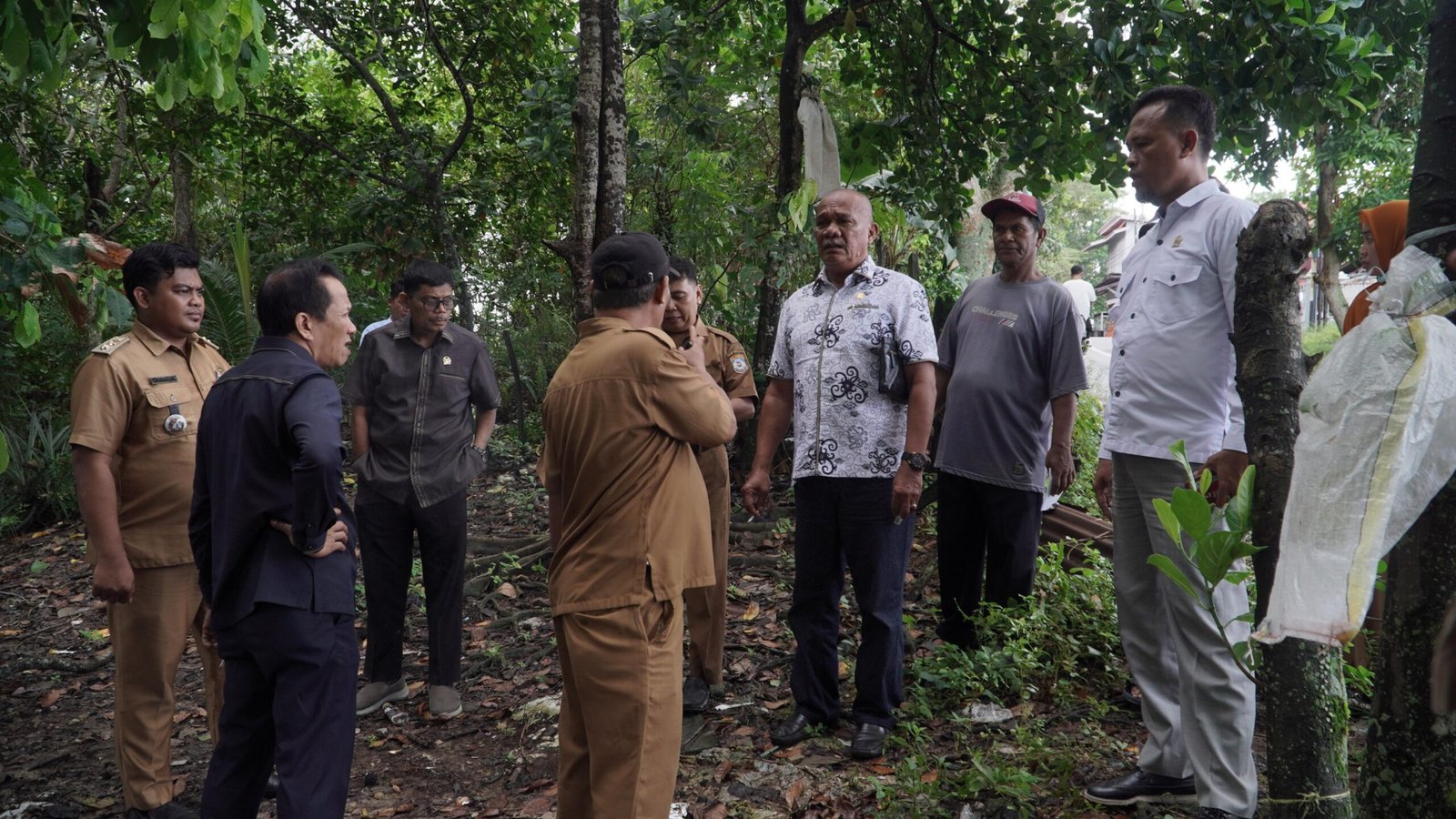 WhatsApp Image 2024 05 28 at 17.33.31 scaled DPRD Balikpapan Sidak Lahan Sengketa Warga di Sepinggan PROKALTIM