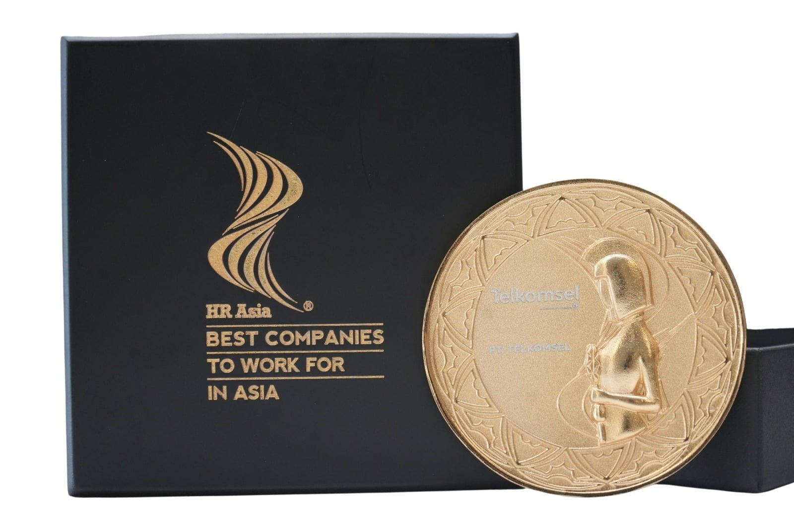 WhatsApp Image 2024 06 16 at 14.03.26 Telkomsel Raih Dua Penghargaan Internasional dari HR Asia Best Companies to Work for in Asia 2024 PROKALTIM