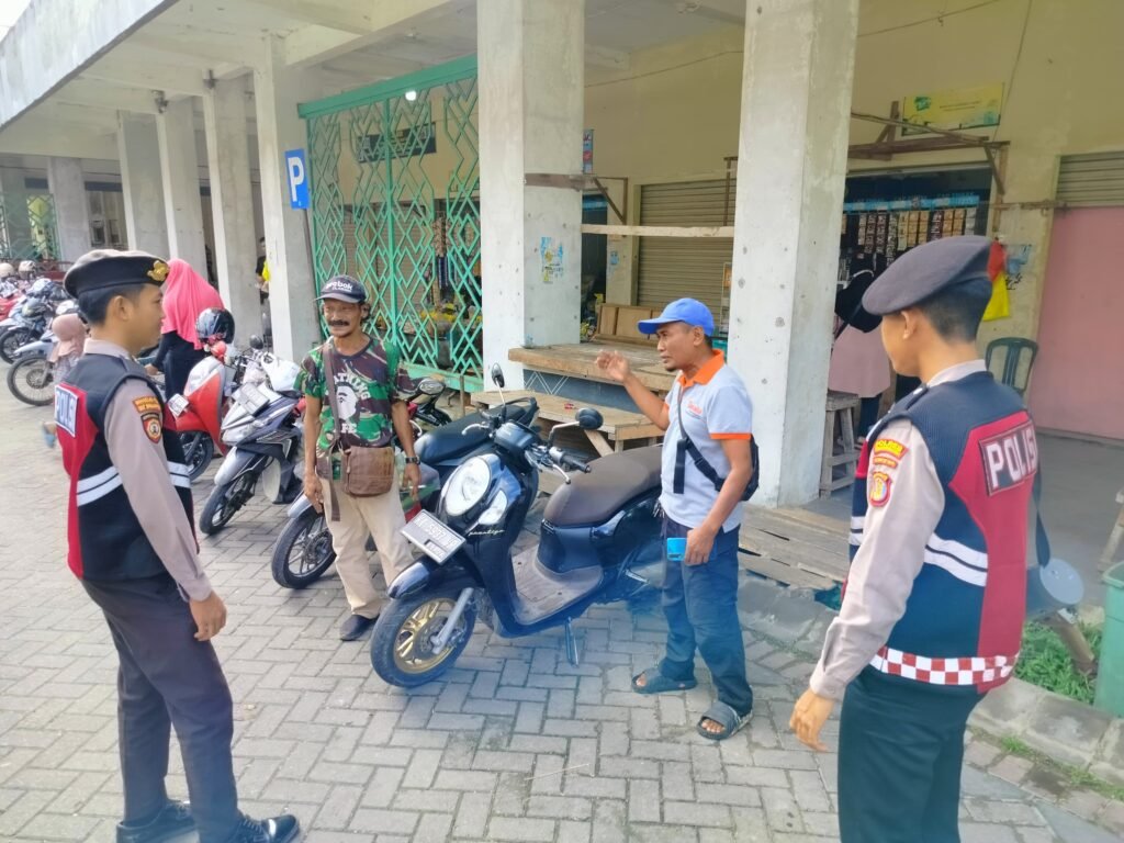 WhatsApp Image 2024 06 16 at 17.13.29 Polres PPU Gelar Patroli Rutin Jelang Pilkada di Kabupaten PPU PROKALTIM