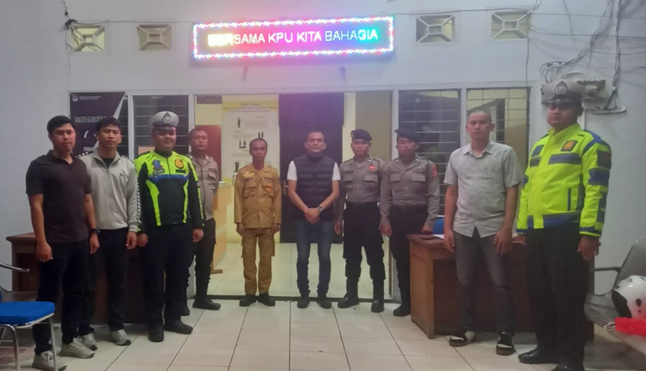 UKL Polres Kubar Laksanakan Patroli KRYD Malam, Ciptakan Situasi yang Aman Menjelang Pilkada 2024 PROKALTIM 1 WhatsApp Image 2024 06 17 at 20.33.40 UKL Polres Kubar Laksanakan Patroli KRYD Malam, Ciptakan Situasi yang Aman Menjelang Pilkada 2024 PROKALTIM