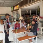 Polsek Sepaku Gelar Patroli Dialogis untuk Cegah Gangguan Jelang Pilkada 2024