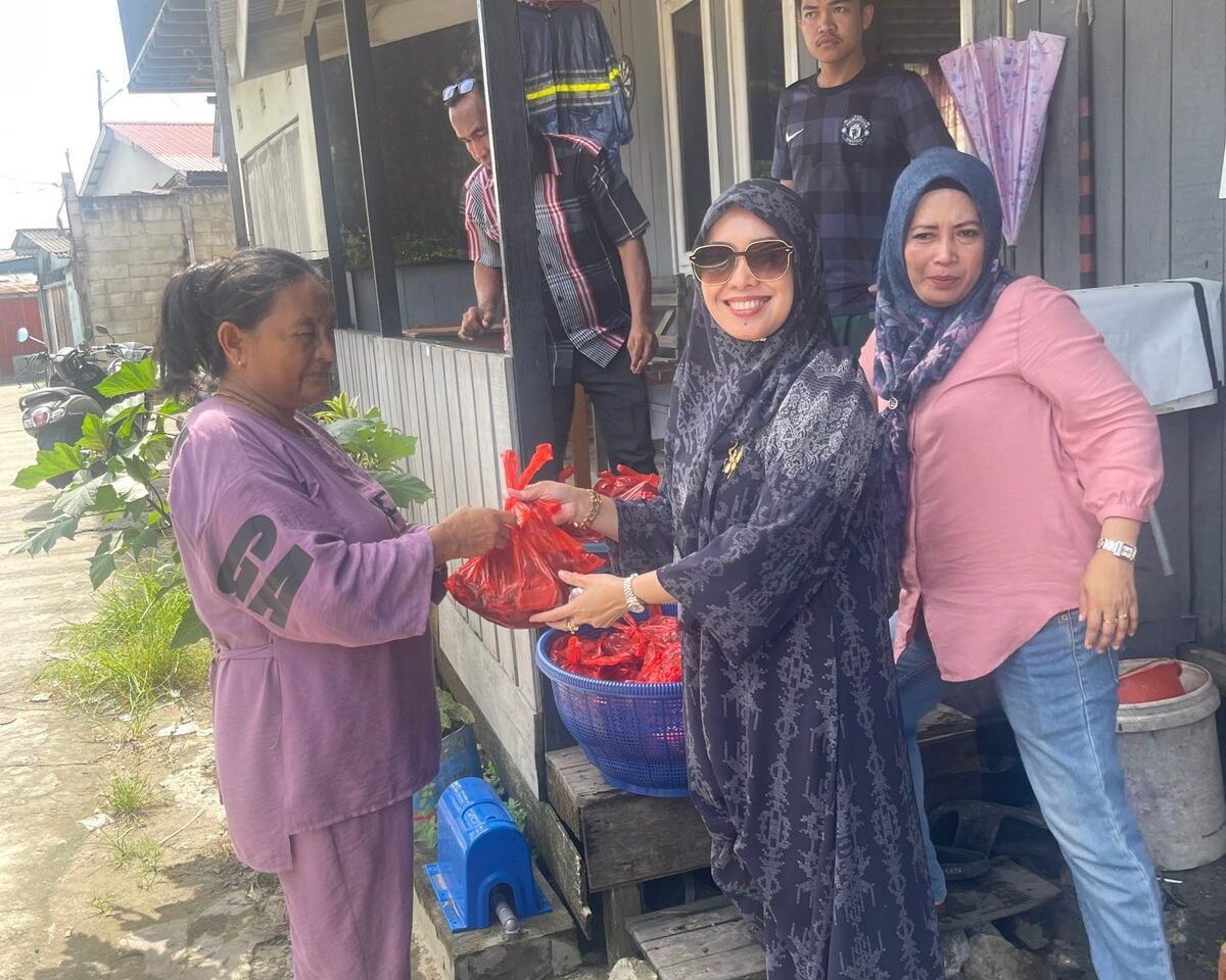 WhatsApp Image 2024 06 19 at 21.54.32 1 e1718806543713 Ketua LPM Kelurahan Manggar Baru Kurban 3 Ekor Sapi PROKALTIM