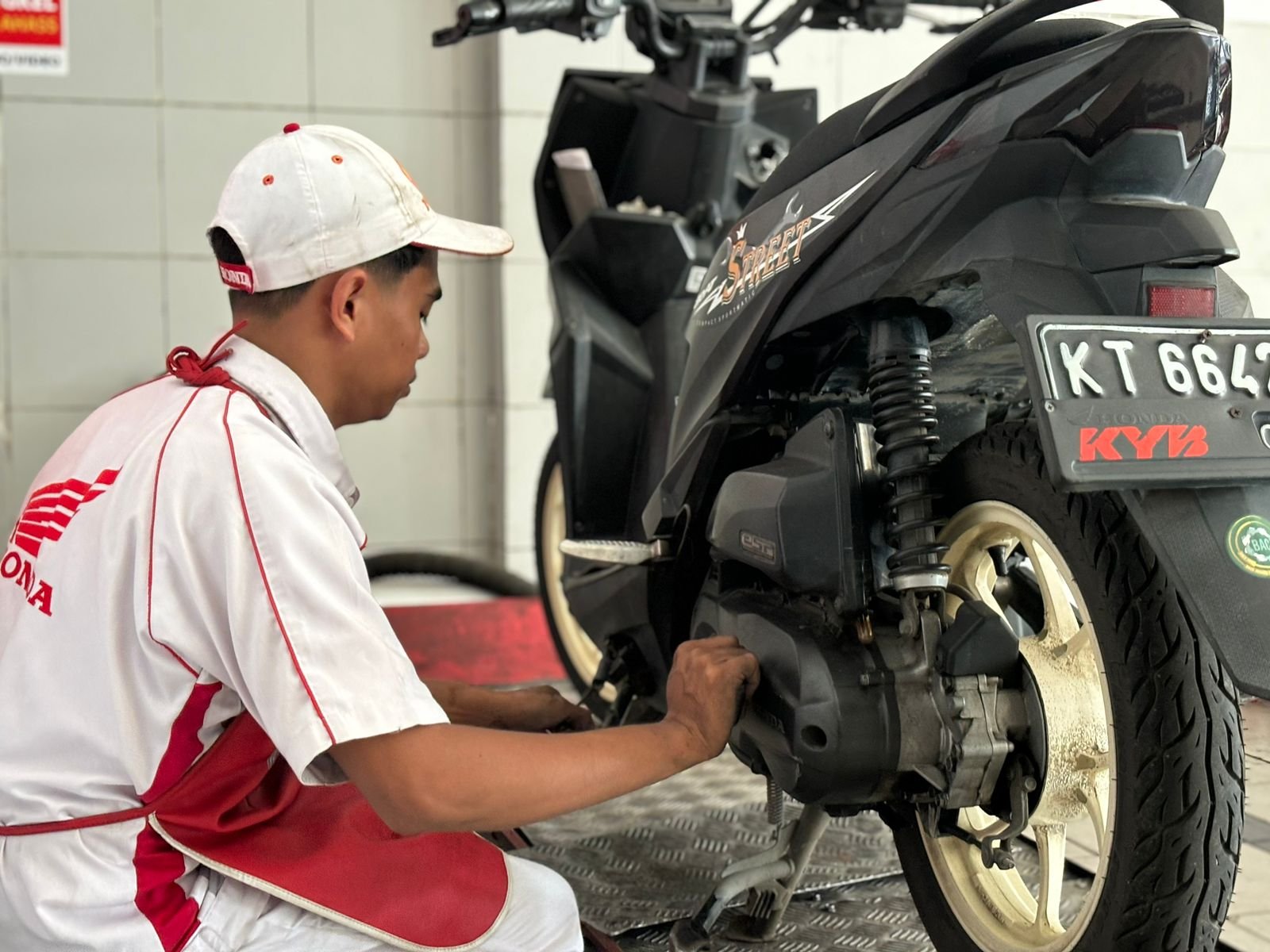 Promo Back To School, Paket Sehat 100 Ribu Sudah Service dan Ganti Oli