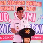 Pembagian 98 Ribu Seragam Sekolah Mulai Dilaksanakan Bertahap