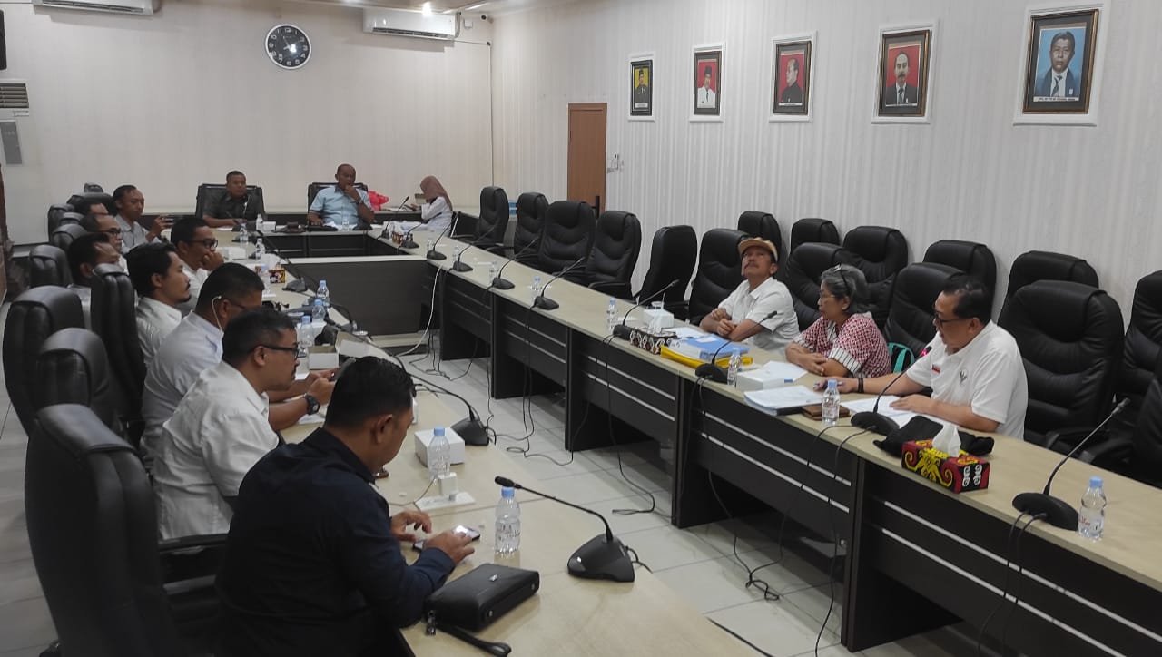 WhatsApp Image 2024 07 25 at 09.26.04 Warga Mengadu Ke Komisi I DPRD Balikpapan, Terkait Sengketa Pengembang dengan Tanah Warga dan BPN Balikpapan Tidak Hadir PROKALTIM