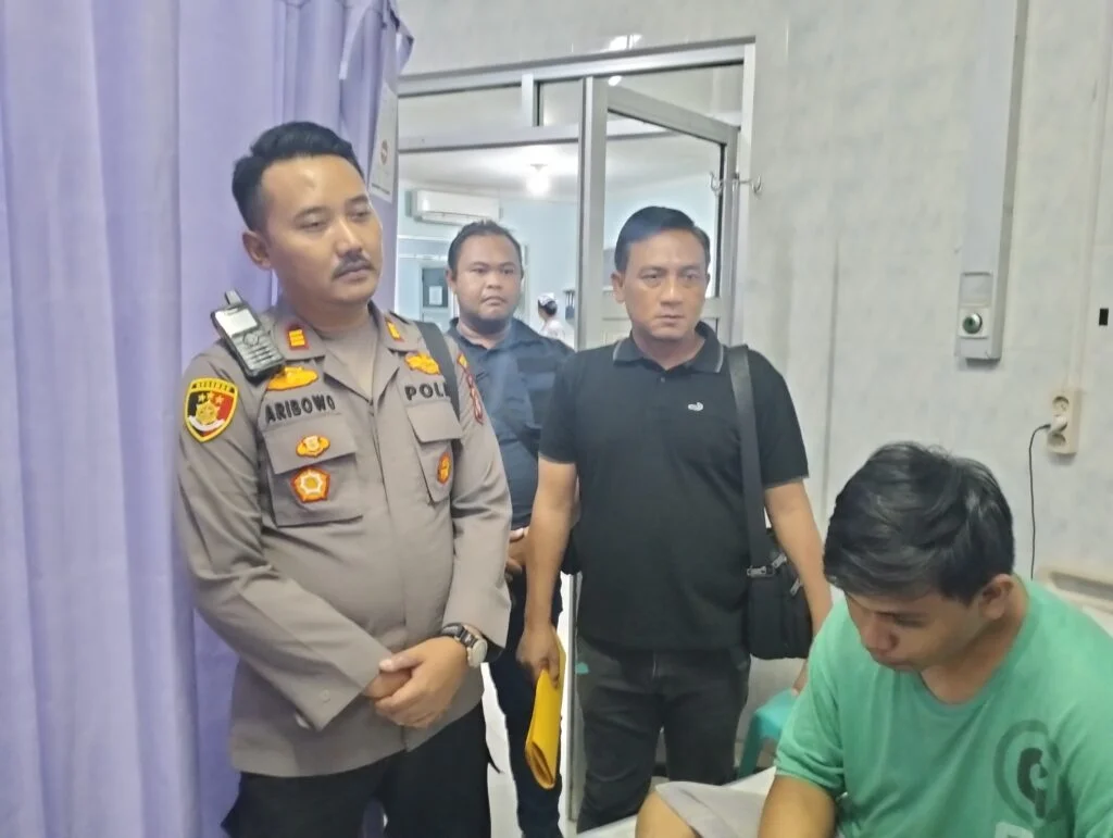 IMG20240822141827 Ojol Korban Penikaman Terkendala Biaya Pengobatan, Kapolresta Samarinda Turut Meringankan Beban Keluarga PROKALTIM