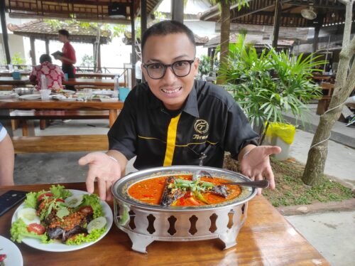 WhatsApp Image 2024 08 03 at 23.07.37 Ingin Makanan Rahang Tuna, Anda Bisa ke Rumah Makan Torani PROKALTIM