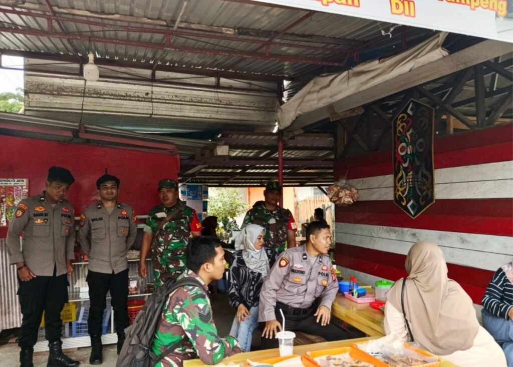 WhatsApp Image 2024 08 04 at 20.57.27 Jelang Pilkada 2024, Polsek Sangasanga Gencar Lakukan Patroli Dialogis 3 Pilar PROKALTIM