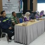 Jelang Pilkada serentak 2024, Bhabinkamtibmas Guntung hadiri dan Amankan Rapat Pleno Terbuka DPHP Tingkat Kelurahan