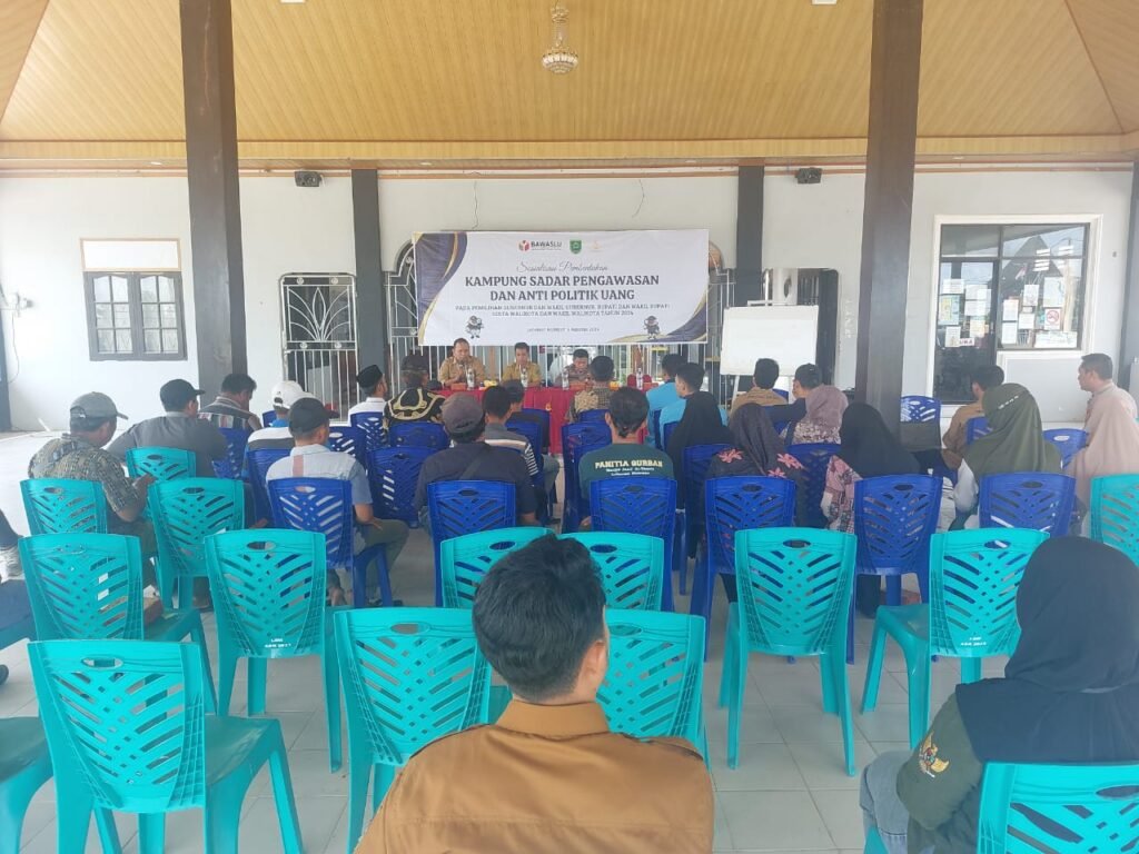 WhatsApp Image 2024 08 06 at 20.07.32 Wakapolsek Teluk Bayur Hadiri Sosialisasi Pembentukan Kampung Sadar Pengawasan dan Anti Politik Uang di Labanan Makmur PROKALTIM