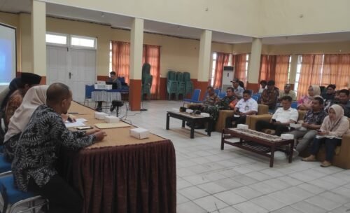 WhatsApp Image 2024 08 07 at 20.41.54 KPU Balikpapan Melalui PPK Balbar Gelar Rapat Pleno Terbuka Rekapitulasi DPHP Hasil Coklit PROKALTIM