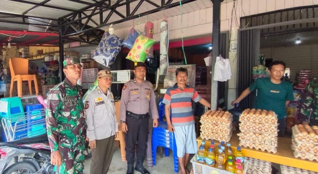 WhatsApp Image 2024 08 12 at 05.03.41 Polsek Tenggarong Seberang Gelar Patroli Dialogis Jelang Pilkada 2024 PROKALTIM