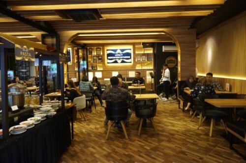 WhatsApp Image 2024 08 15 at 22.21.33 1 Midtown Coffee Balikpapan: Re-Launching dengan Wajah Baru, Konsep Lebih Segar dan Instagramable PROKALTIM