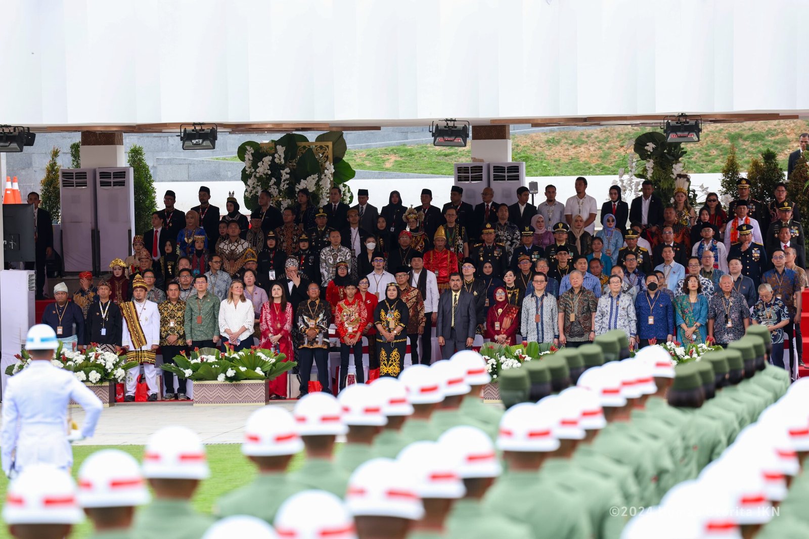 WhatsApp Image 2024 08 18 at 17.56.25 scaled Pengunjung Sambut Upacara Kenegaraan HUT RI ke-79 di Ibu Kota Nusantara Dengan Sukacita dan Bangga PROKALTIM