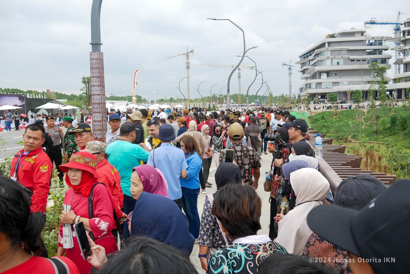 Warga Lokal Turut Berpartisipasi dalam Peringatan HUT ke-79 Kemerdekaan RI di Nusantara