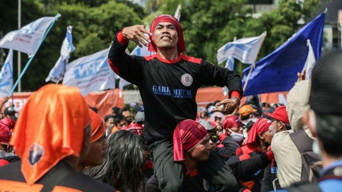 Demonstrasi Menolak Revisi UU Pilkada di Depan DPR RI