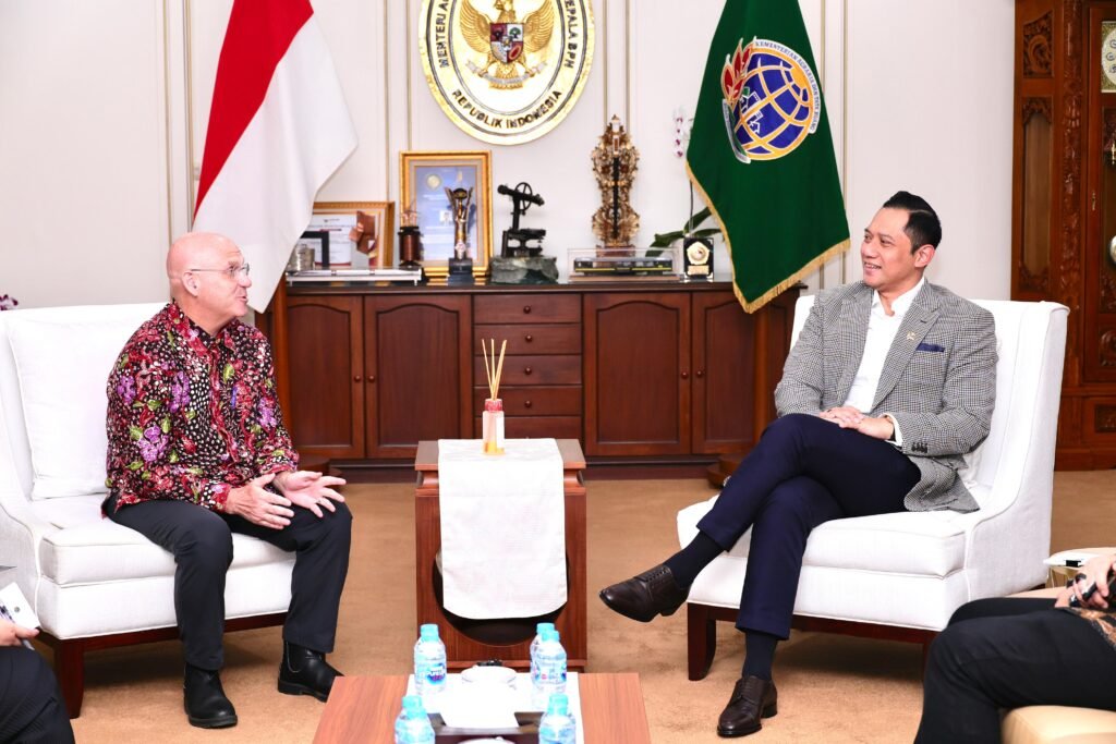 WhatsApp Image 2024 08 30 at 14.32.05 Pertemuan dengan USAID, Menteri AHY Bicara Target Pendaftaran Tanah dan Keberlanjutan Pembangunan Indonesia PROKALTIM