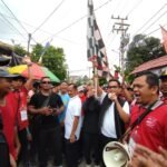 Dilepas Wali Kota Balikpapan, Ribuan Masyarakat Karang Rejo Tumpah Ruah Ikuti Jalan Sehat HUT ke-79 RI dan Hadiah Utama 3 Unit Sepeda Motor
