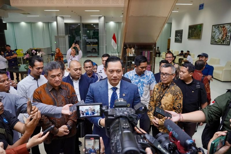 Sudah Lebih dari 117 Juta Bidang Tanah Terdaftar, Menteri AHY Tetap Fokus Kejar Target PTSL untuk Hadirkan Kepastian Hukum bagi Masyarakat