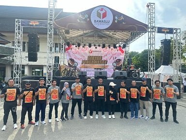 WhatsApp Image 2024 09 17 at 21.43.48 Polres Bontang amankan kegiatan Jalan Sehat "Gebyar Pengawasan Pilkada Bontang": Memperkuat Komitmen Tanpa Politik Uang di Halaman DPMPTSP Bontang PROKALTIM