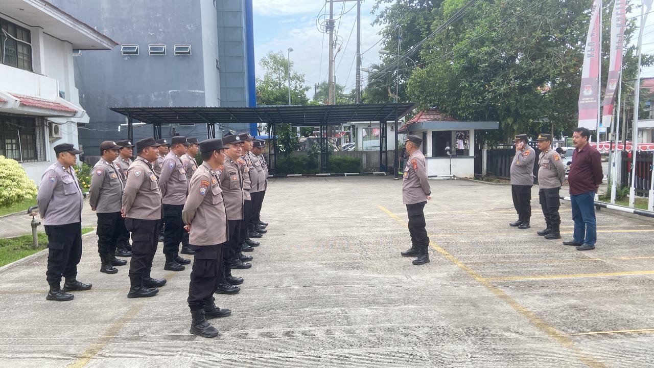 Personil Ops Mantap Praja Mahakam 2024 Gelar Apel Pengamanan Tahapan Pendaftaran, Penelitian Persyaratan, dan Penetapan Balon Gubernur dan Wagub Prov. Kaltim