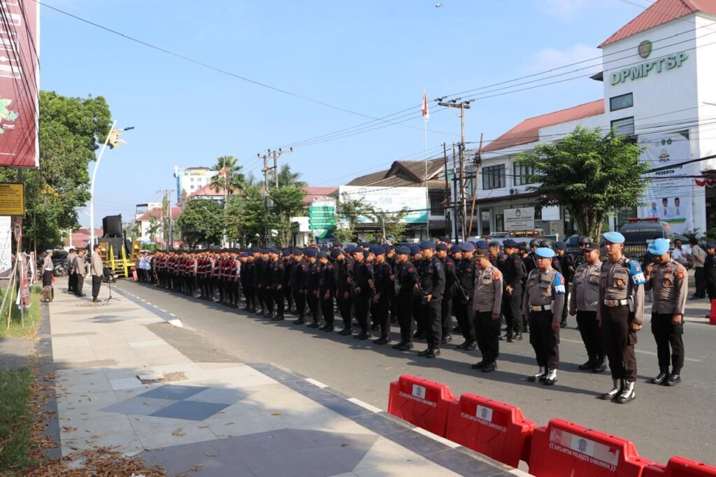 WhatsApp Image 2024 09 25 at 19.54.56 Polda Kaltim Gelar Apel Operasi Mantap Praja Jelang Pengundian Nomor Cagub dan Cawagub Kaltim 2024 PROKALTIM