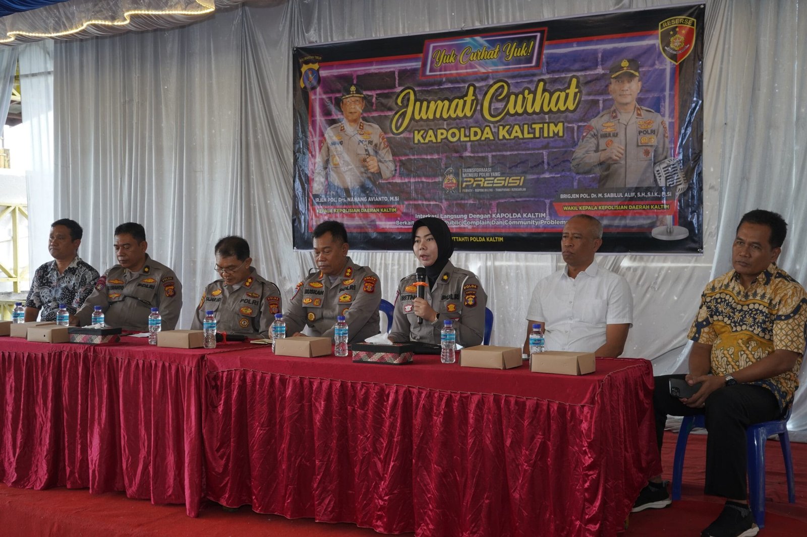 WhatsApp Image 2024 09 27 at 21.37.12 scaled Melalui Jumat Curhat, Polda Kaltim Dengarkan Aspirasi dan Masukan Masyarakat di Kelurahan Margasari PROKALTIM