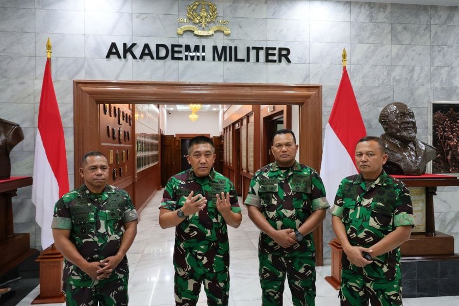 Menteri AHY Beri Pembekalan ke Taruna/i Akmil di Magelang, Gubernur Akmil: Patut Jadi Panutan, Miliki Tripola Dasar