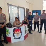 Polres Berau dan Brimob BKO Polda Kaltim Gelar Patroli Bersama di Kantor Bawaslu dan KPU