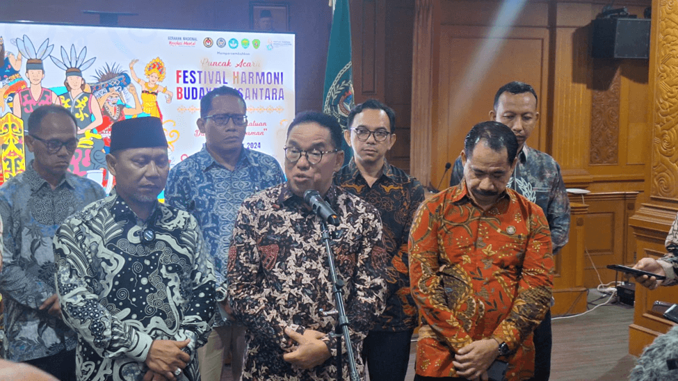 Kolaborasi Budaya di Event FHBN 2024 Kabupaten PPU Rampung