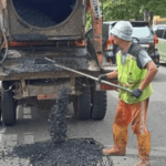 Jaga Keselamatan Pengguna Jalan, Dinas PUPR PPU Inisiatif Perbaikan Jalan Berlubang