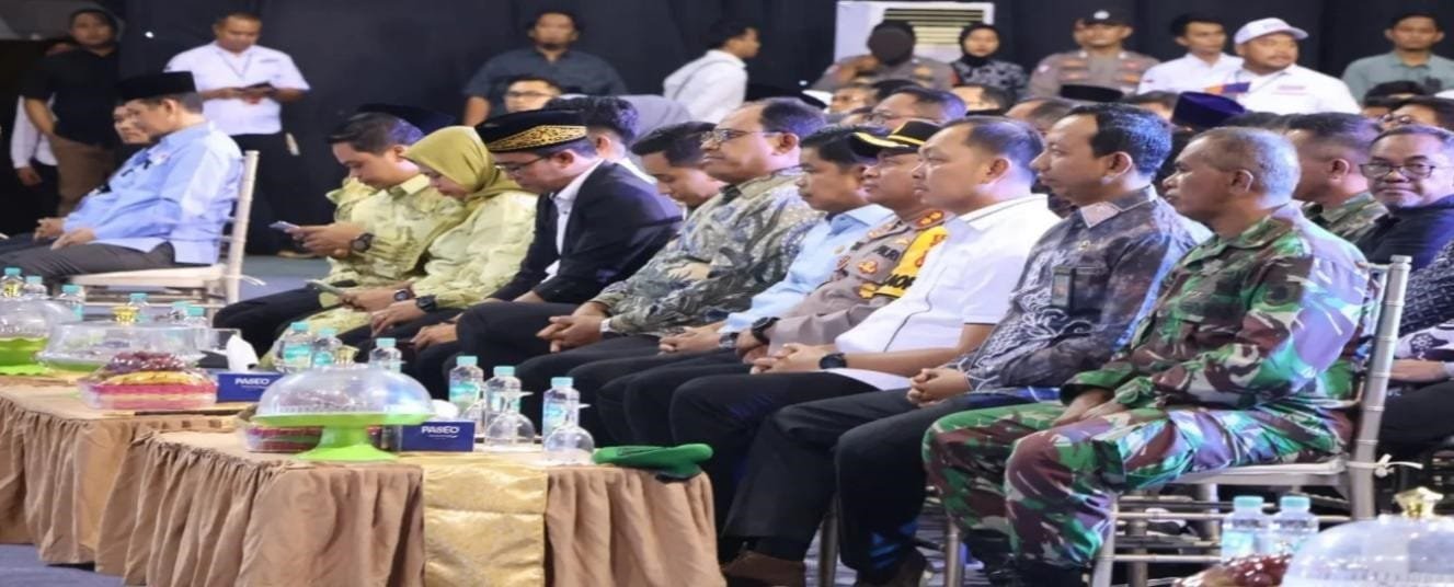 Debat Perdana Pilkada PPU Turut Dihadiri Pj Bupati Zainal Arifin