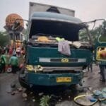 Truk Trailer Hantam Belasan Kendaraan di Tangerang, Empat Orang Alami Cedera Serius