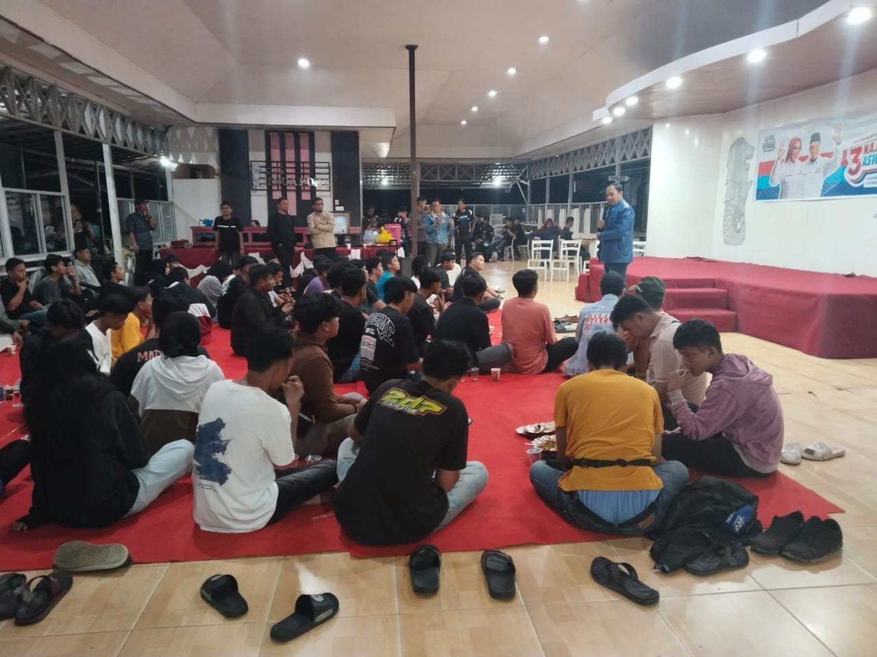 WhatsApp Image 2024 11 08 at 07.08.36 Beri Jaminan keamanan, Polres Bontang kawal jalanya Kampanye Paslon Walikota di Cafe Singapura Bontang Selatan PROKALTIM