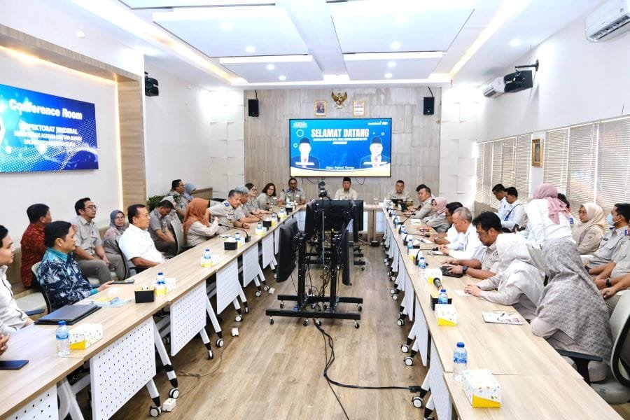 WhatsApp Image 2024 11 12 at 19.12.14 Kunjungan ke Kantor Kementerian ATR/BPN di Jl. Agus Salim, Menteri Nusron Tekankan Penataan SDM yang Adil PROKALTIM