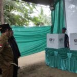 Wali Kota Balikpapan Bersama KPU dan Forkopimda Tinjau Kesiapan TPS