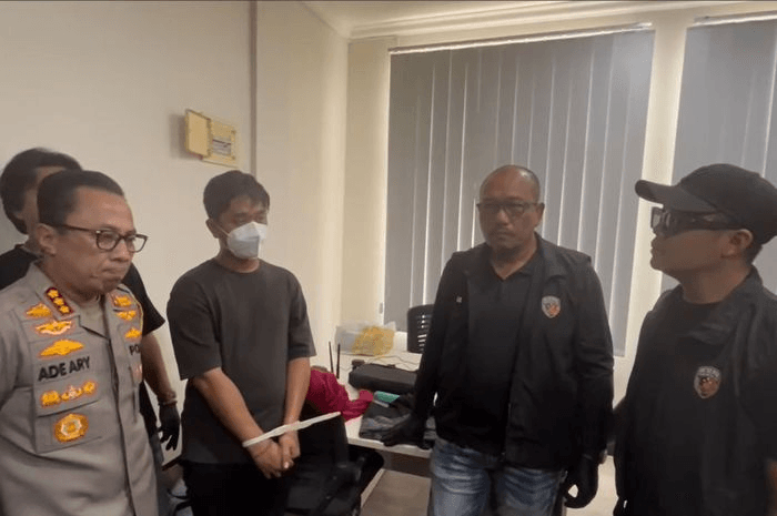 image 2024 11 02 135026879 Pegawai Komdigi Kelola 1.000 Situs Judi Online, Raih Rp 8,5 Juta per Situs PROKALTIM