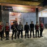 Patroli gabungan BKO Brimob dan Samapta polres Bontang guna Cooling System dan Cipta Kondisi Jelang Sidang Pleno Pilkada 2024 tingkat Kota Bontang