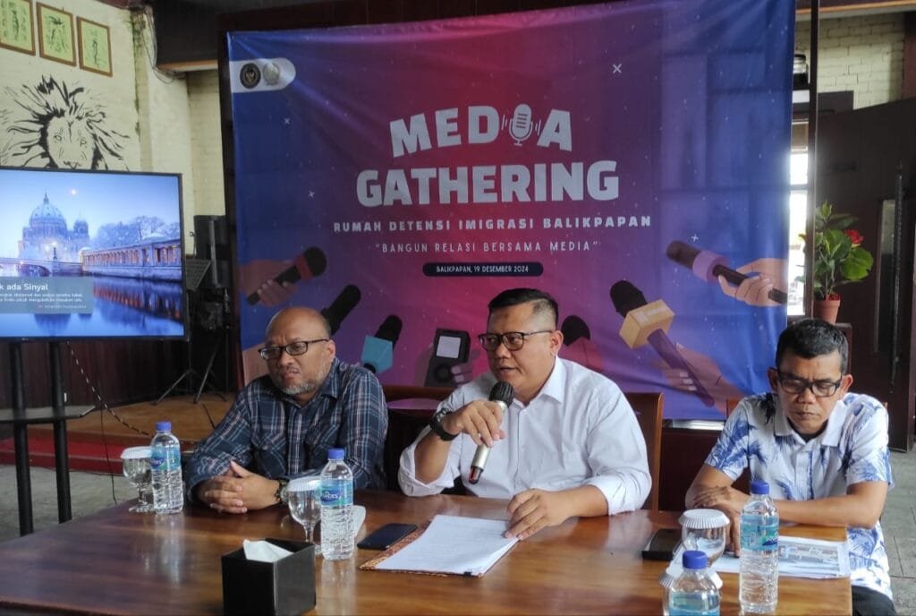 WhatsApp Image 2024 12 19 at 17.58.10 Rudenim Balikpapan Gelar Media Gathering untuk Bangun Sinergi dengan Media dalam Penyebaran Informasi Keimigrasian PROKALTIM
