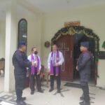 Batalyon A Pelopor Satbrimob Polda Kaltim Intensifkan Pengamanan Gereja Menjelang Natal dan Tahun Baru di Balikpapan
