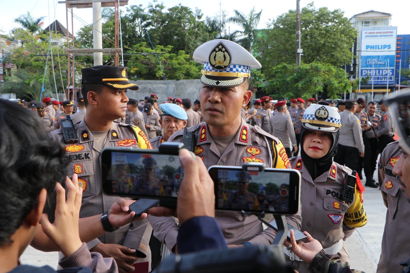 Ratusan Personel Amankan Misa Natal di Balikpapan