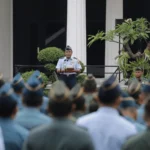 Pimpin Upacara Bulanan, Sekjen Kemhan Amanatkan Inovasi dan Peningkatan Kualitas Kerja